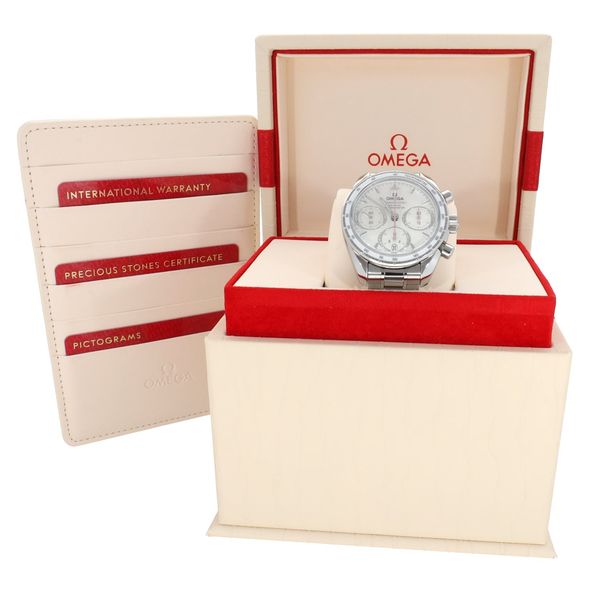 Omega Speedmaster 38 324.30.38.50.55.001